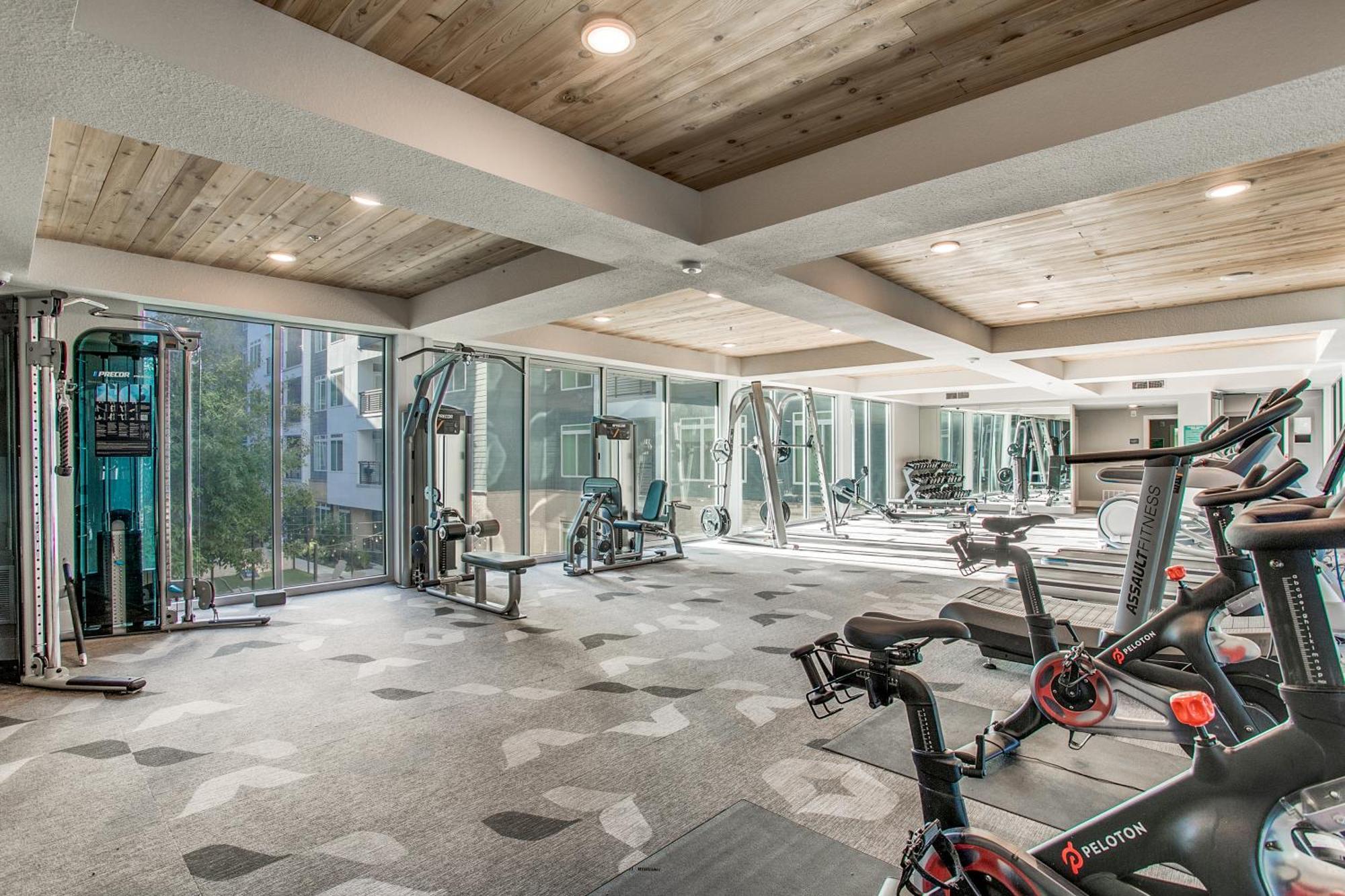 Lush Downtown Condo On Riverwalk W King Ste, Free Parking, Pet Friendly, Centrally Located On Riverwalk San Antonio Buitenkant foto