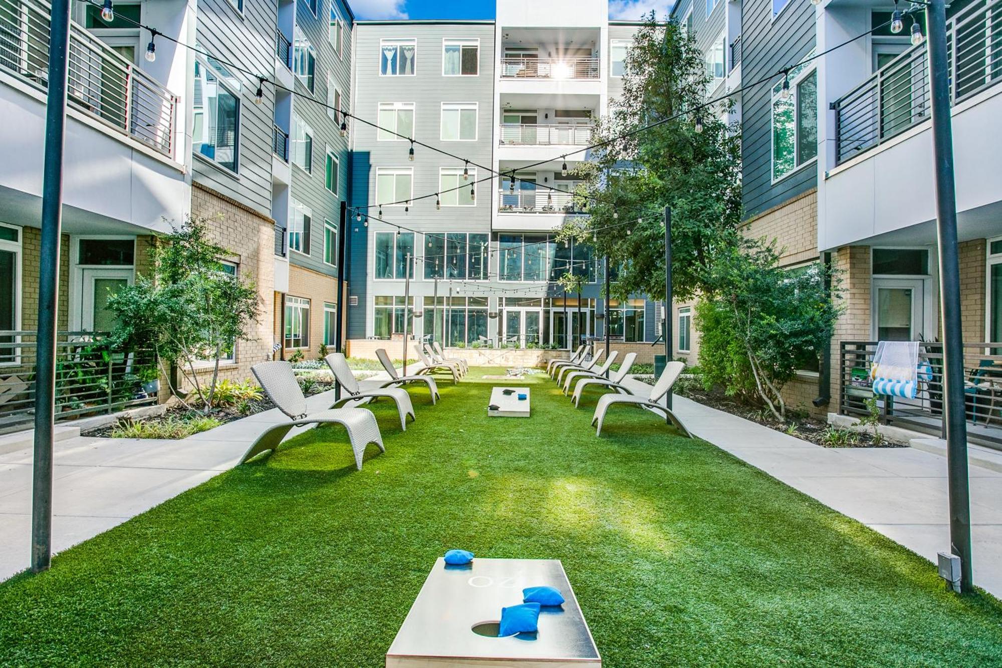 Lush Downtown Condo On Riverwalk W King Ste, Free Parking, Pet Friendly, Centrally Located On Riverwalk San Antonio Buitenkant foto